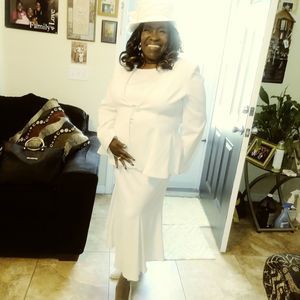 Meet your Posher, Pamela